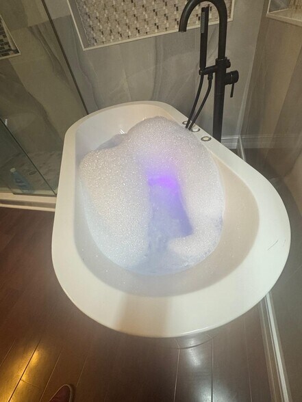 Building Photo - 11745 Via Lucerna Cir