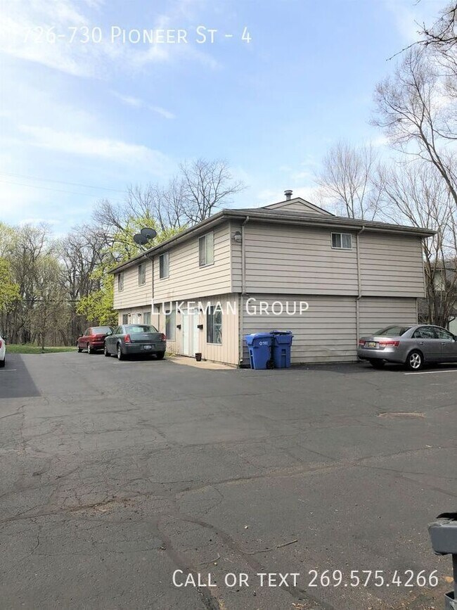 Building Photo - 726-730 Pioneer St-4