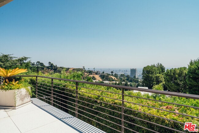 Building Photo - 1470 Carla Ridge