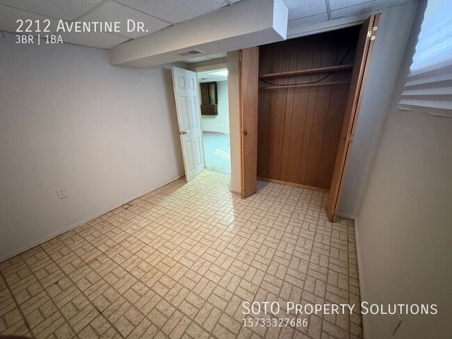 Building Photo - 2212 Aventine Dr