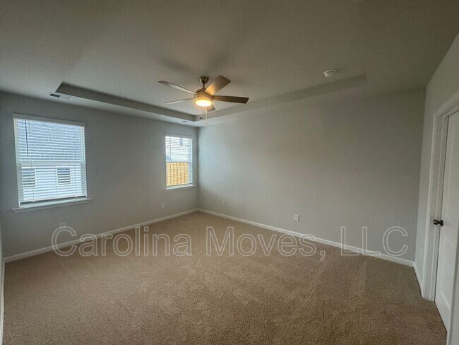 Building Photo - 409 Mariene Dr