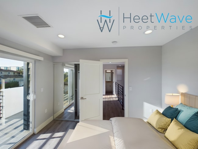 Building Photo - REZKO - E Street