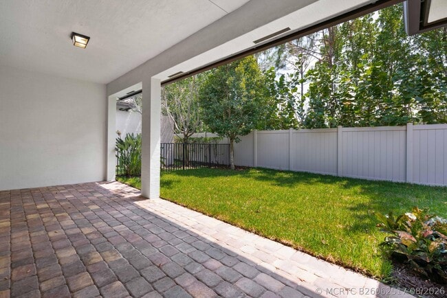 Building Photo - 7018 Limestone Cay Rd