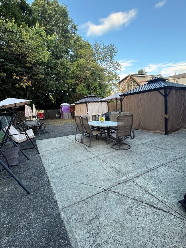 Building Photo - 3454 Boller Ave