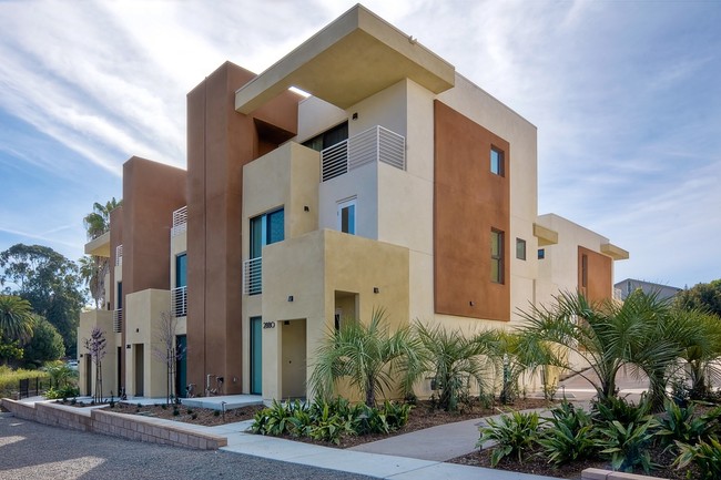 Building Photo - Sofia Living at Golden Hill