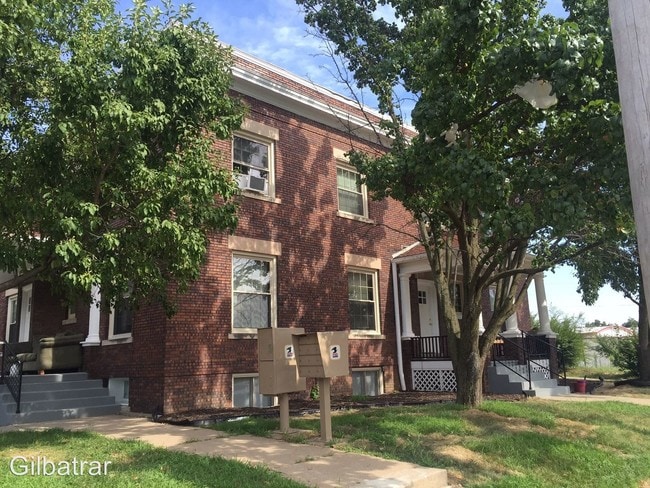 Primary Photo - 2917 Jackson St