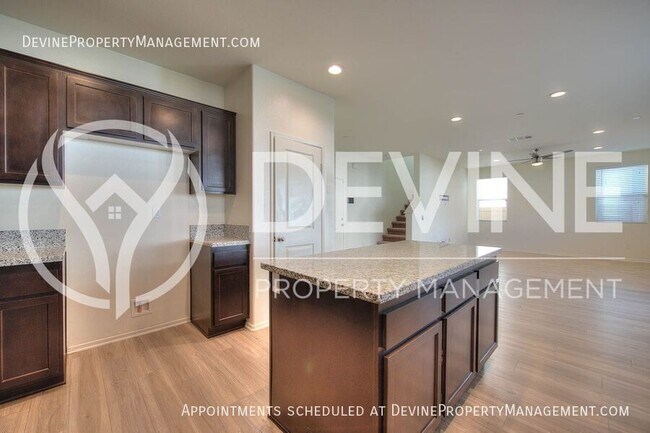 Building Photo - 1470 Black Diamond