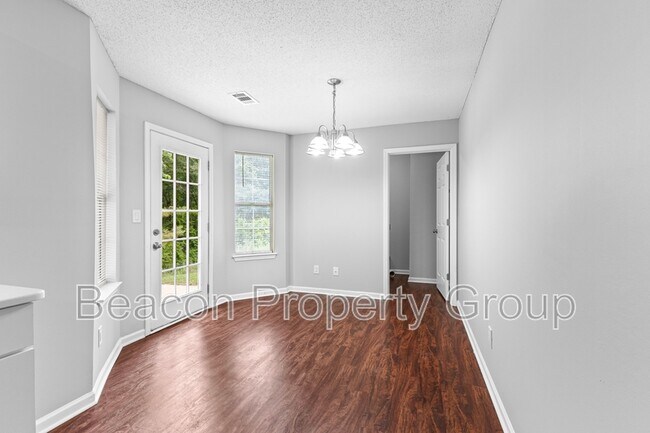 Building Photo - 4506 White Rd