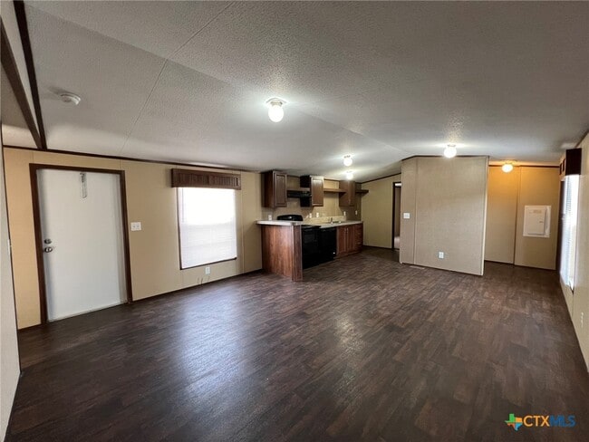 Building Photo - 1911 Wald Rd