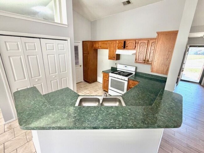 Building Photo - Move In Special! 3 Bedroom 2 Bath In Southaven