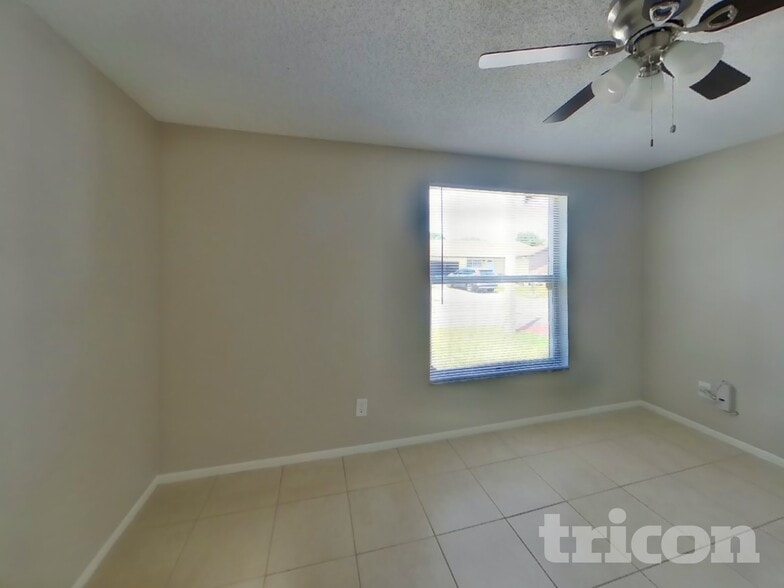 Building Photo - 10108 Hickory Hollow Ct