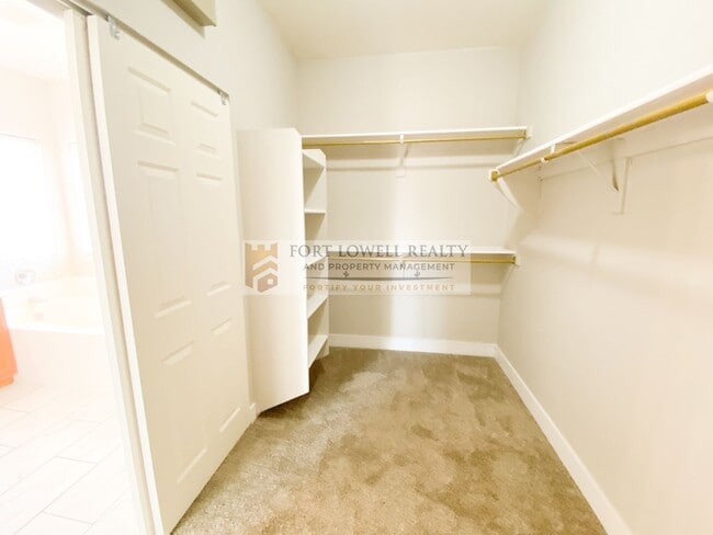 Building Photo - Beautiful Home in LAVEEN Arizona available 6.12.26 / 4 Bed/ 3bath