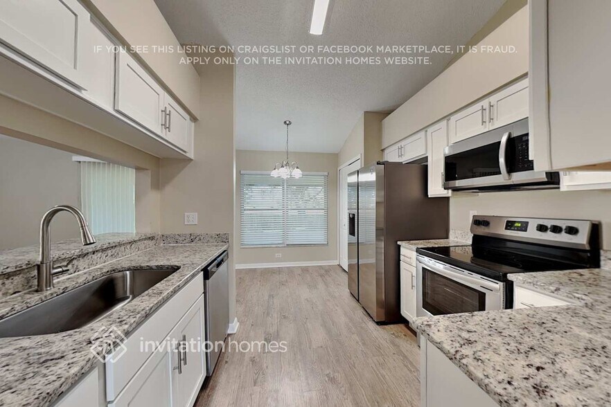 Building Photo - 14841 Margaux Dr