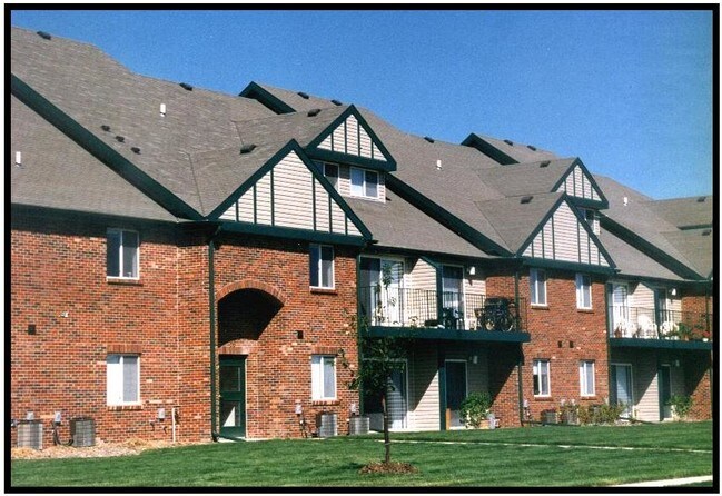 Building Photo - Park Meadow