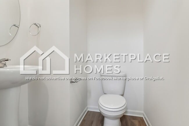 Building Photo - 7123 Train Station Way