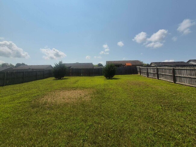 Building Photo - 1351 Freedom Dr