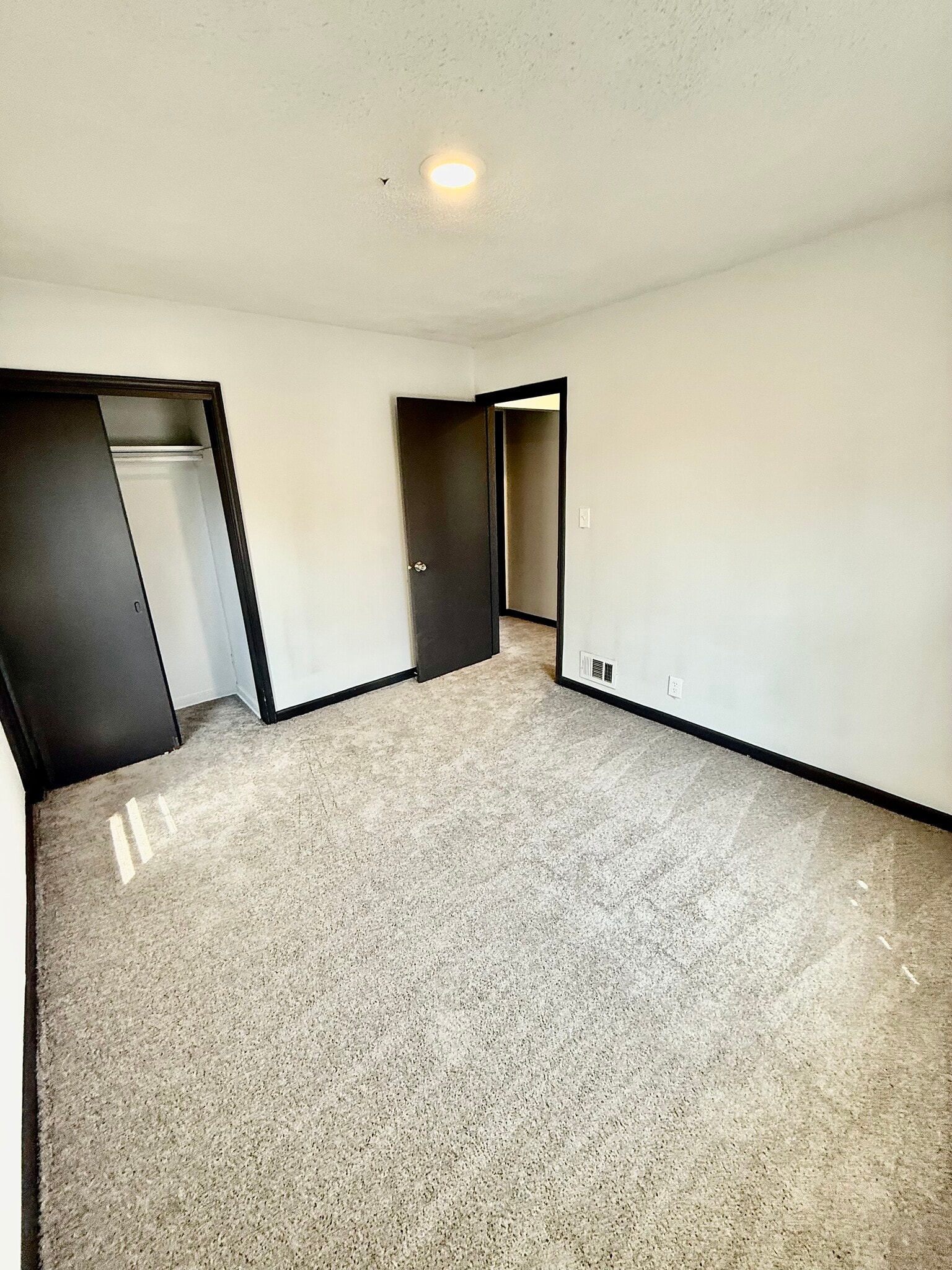 Building Photo - 4018 N 42nd St