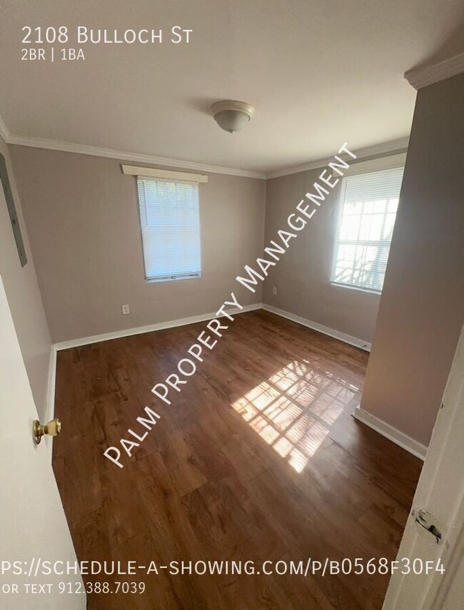 Building Photo - Newly Updated 2 Bedroom 1 Bathroom apartme...