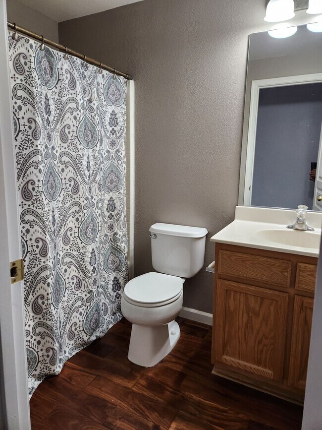 Building Photo - Beautiful Fernley home