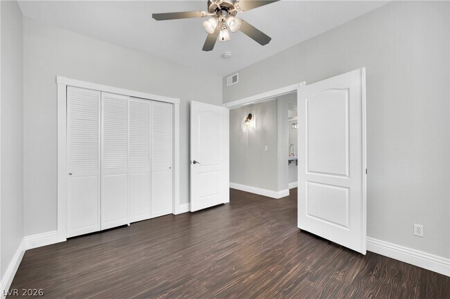 Building Photo - 1505 Truett St