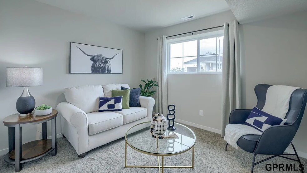 Building Photo - 8824 S 185th St