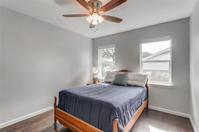 Building Photo - 847 Peavy Rd