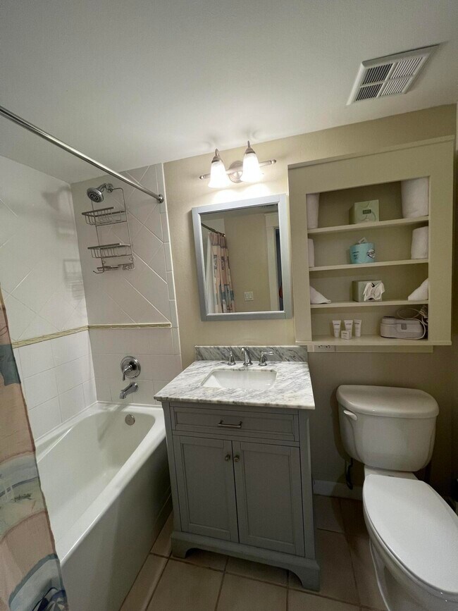 Building Photo - 9300 Baytowne Wharf Blvd