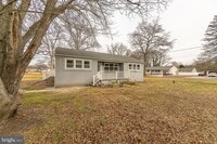 Building Photo - 90 Tufts Rd