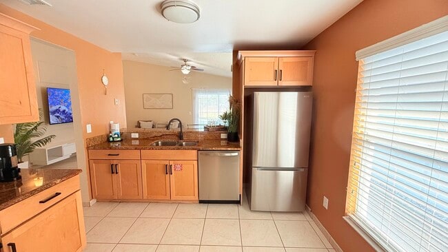 Building Photo - 1515 Oak Hill Trail