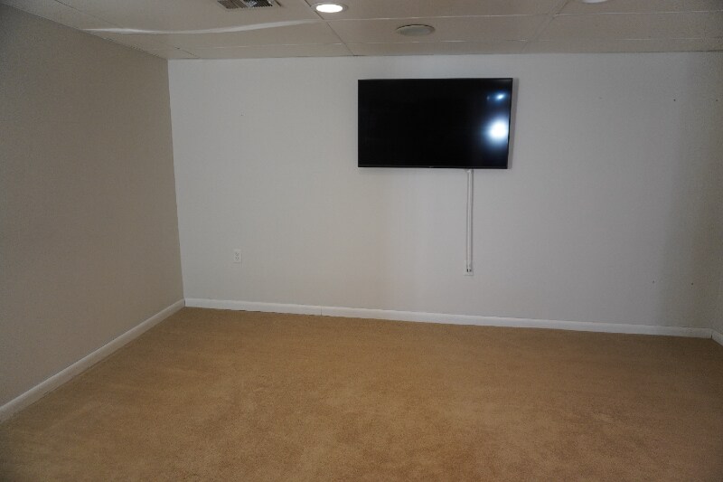 Building Photo - 117 E Timonium Rd