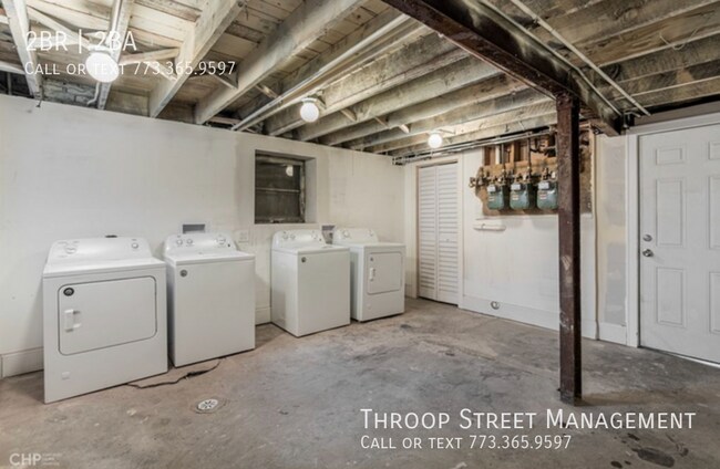 Building Photo - 6148 S Vernon Ave