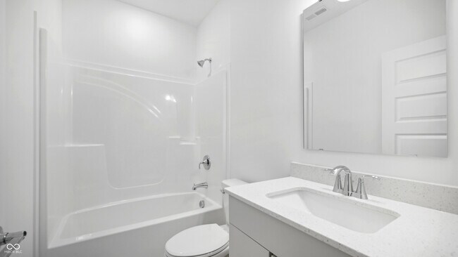 Building Photo - 2094 W 171st St