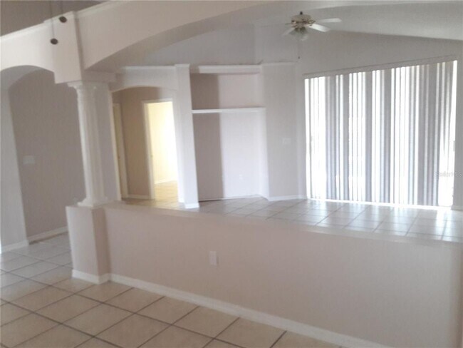 Building Photo - 3885 Blackberry Cir