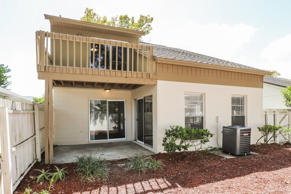 Building Photo - 1275 Pin Oak Dr