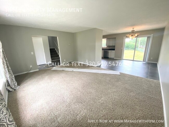 Building Photo - 2047 Zircon St NE