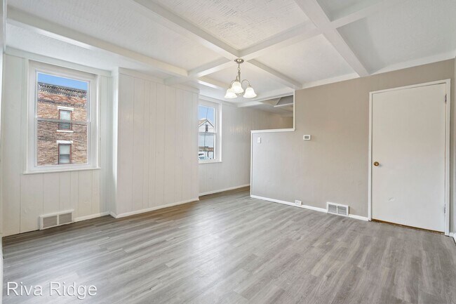 Building Photo - 3 br, 1 bath House - 200 West Elizabeth St...