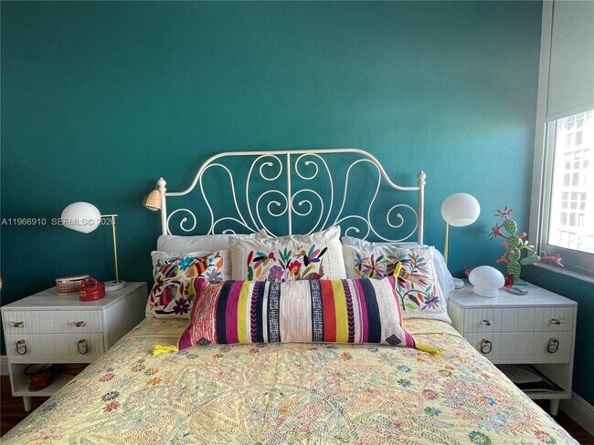 Building Photo - 1200 West Ave