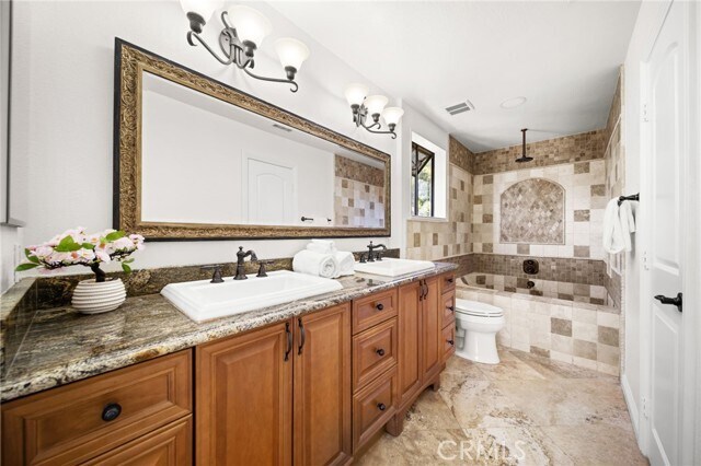 Building Photo - 731 Langer Dr