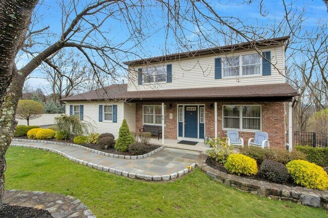 Primary Photo - 68 Walter Dr