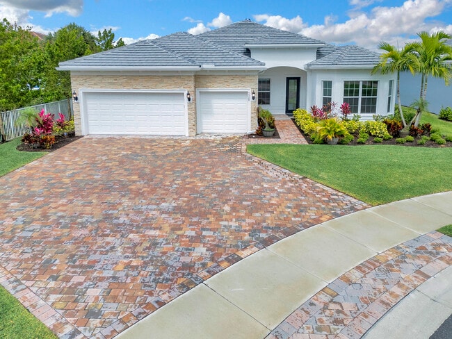 Primary Photo - 5329 Blue Reed Ln.