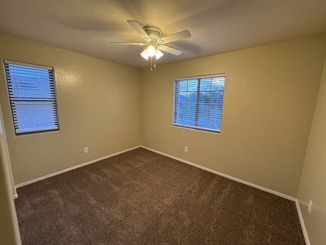 Building Photo - Laveen 5 Bedroom in Gated Community