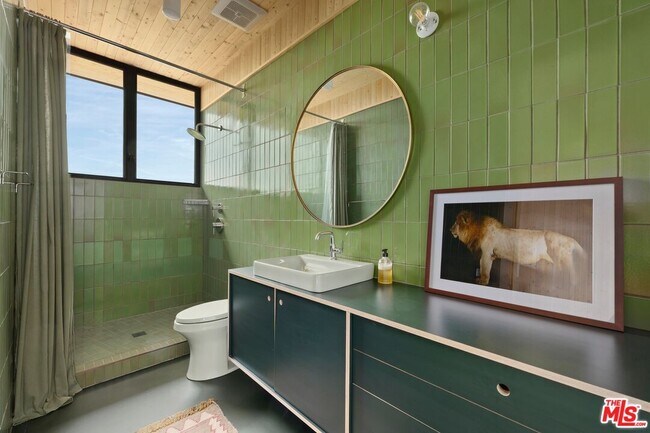 Building Photo - 20485 Medley Ln