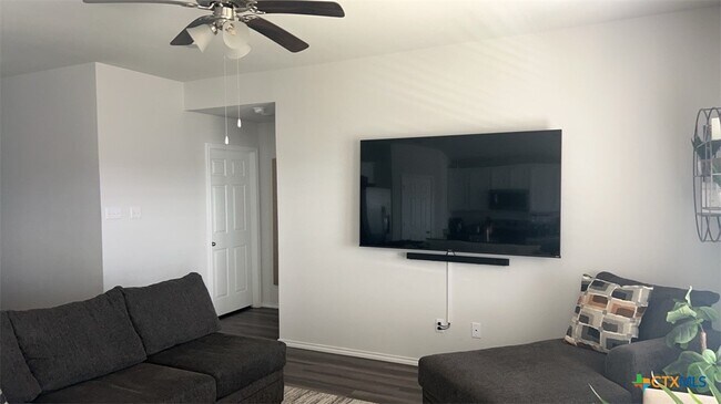 Building Photo - 1525 Piedmont St