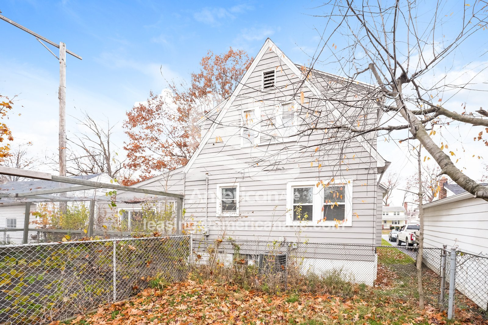 Building Photo - 651 Voelker Ave