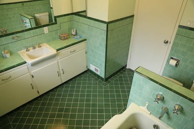 Building Photo - 1410 Oak Ave