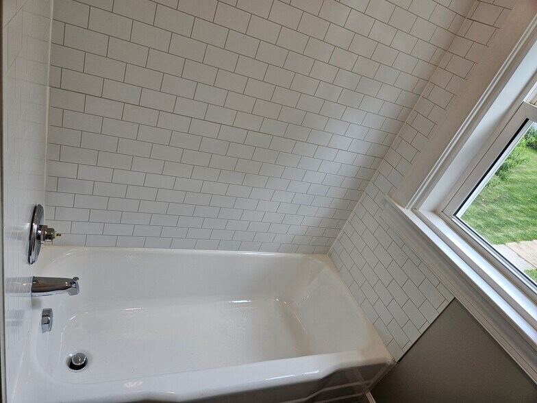 Building Photo - 269 Rexmont Rd