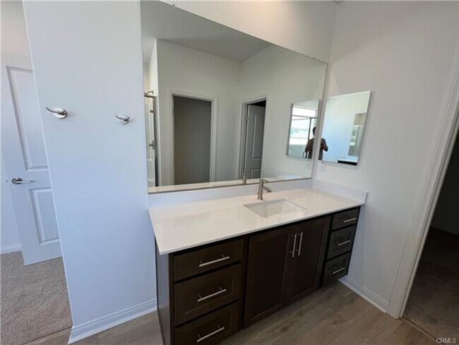 Building Photo - Brand new construction