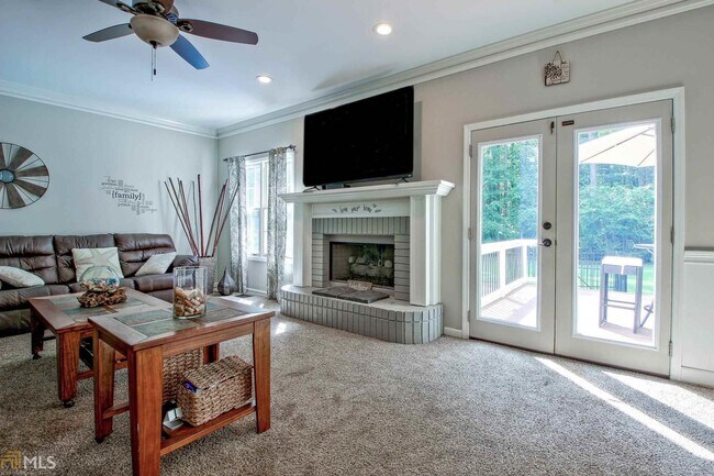 Building Photo - 208 Wysteria Ct