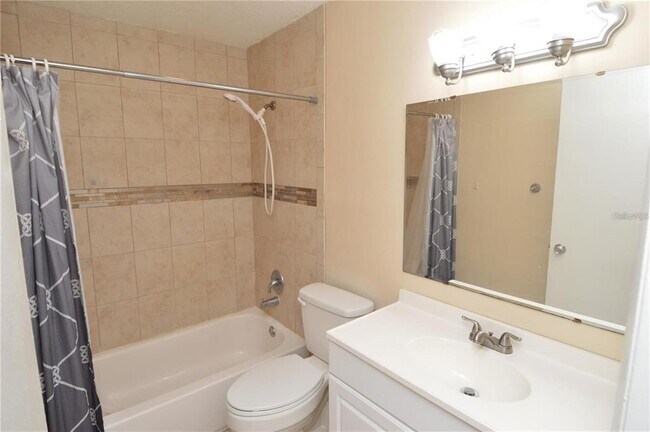 Building Photo - 2904 Lichen Ln