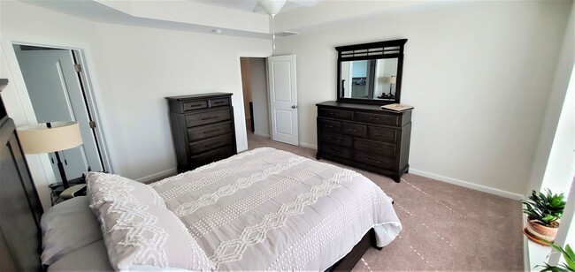 Building Photo - 1201 Cobblefield Dr